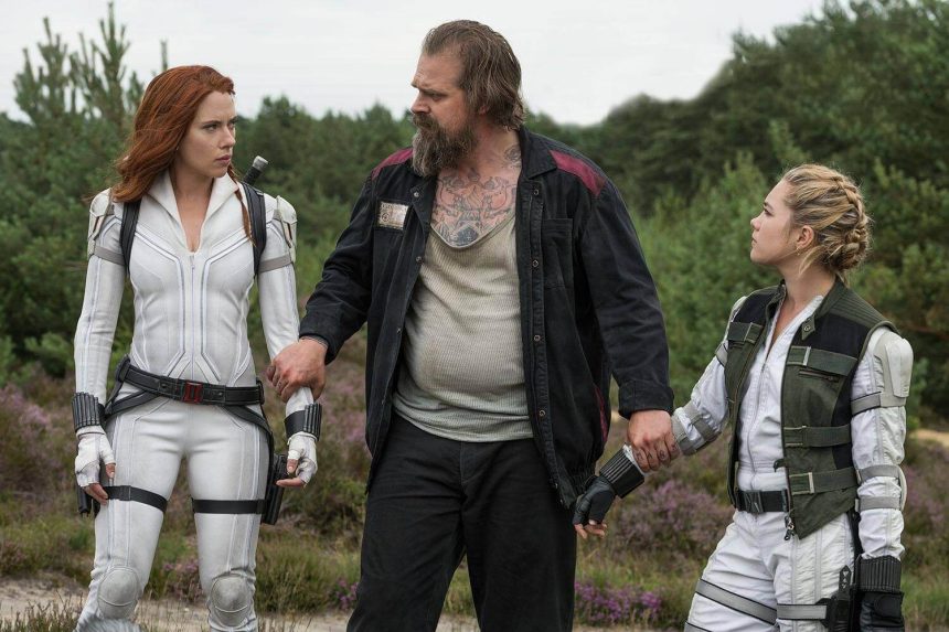 Natasha, Yelena és Kiképző kapott szerepet a Total Film magazin három új borítóján 11 Fekete Özvegy