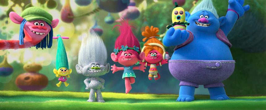 NYEREMÉNYJÁTÉK: Családi belépőket nyerhettek a Trollok a világ körül animációs filmre 11 Trollok a világ körül