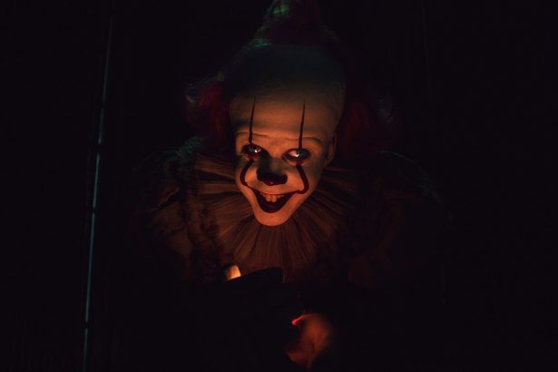 Bill Skarsgård nyitott rá, hogy harmadszor is Pennywise legyen 12 AZ - Második fejezet