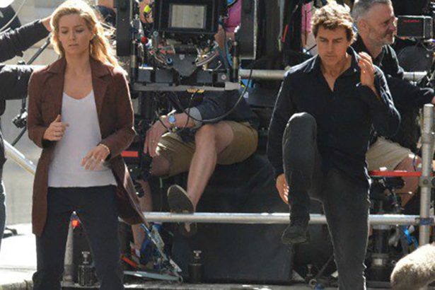 Tom Cruise az életéért fut a The Mummy forgatásán 14 Tom Cruise az életéért fut a The Mummy forgatásán