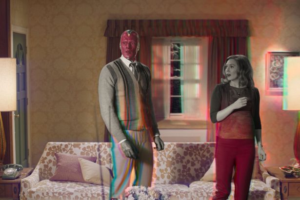 A WandaVision előzeteséből kiderült, hogy kit játszik Kathryn Hahn a sorozatban? 22 WandaVision