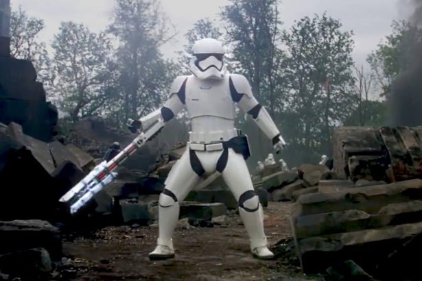 Finn megint ellenállásba ütközik a Star Wars 8-ban, kik azok az Executioner-ök? 28 Finn megint ellenállásba ütközik a Star Wars 8-ban, kik azok az Executioner-ök?