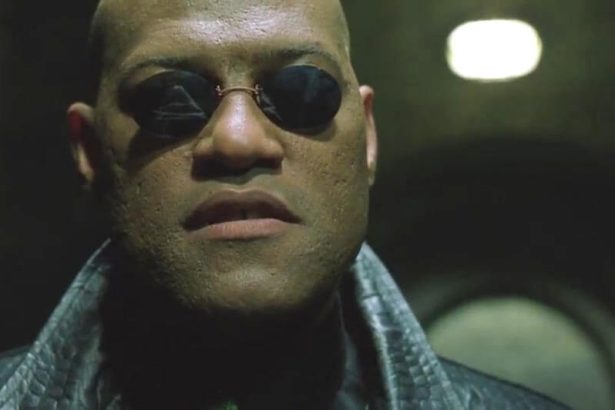 Laurence Fishburne-t meg sem keresték a Mátrix 4-gyel kapcsolatban 14 Laurence Fishburne-t meg sem keresték a Mátrix 4-gyel kapcsolatban