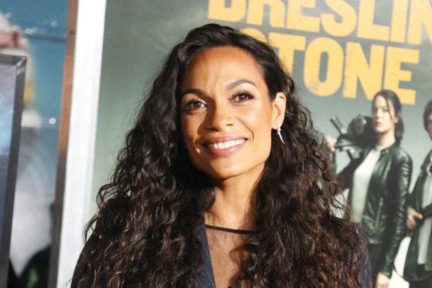 Rosario Dawson nagyon izgatott, hogy megerősíthesse Ahsoka Tano szerepét 28 Rosario Dawson