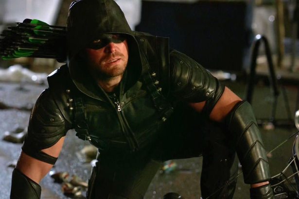Bővített Arrow ötödik évad előzetes