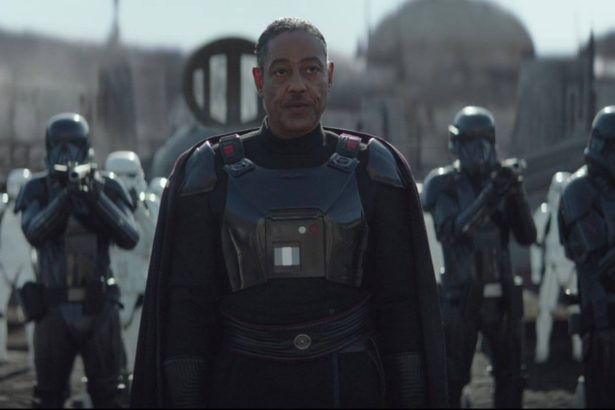 Giancarlo Esposito nagyon érdekes részletet osztott meg a The Mandalorian karakteréről 12 A Mandalóri Moff Gideon