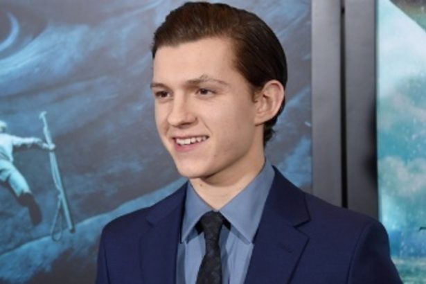 Tom Holland lesz az ifjú Nathan Drake az Uncharted filmben!