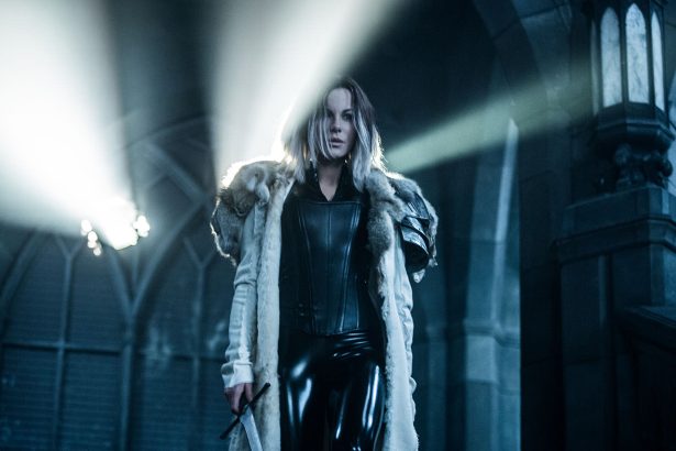 KRITIKA: Underworld: Vérözön 12 KRITIKA: Underworld: Vérözön