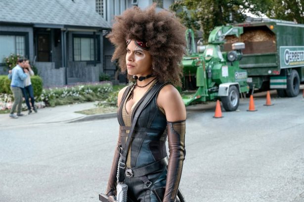 Reméljük, hogy Zazie Beetz a Joker alakítása után újra Domino lesz a Marvelnél 18 Zazie Beetz
