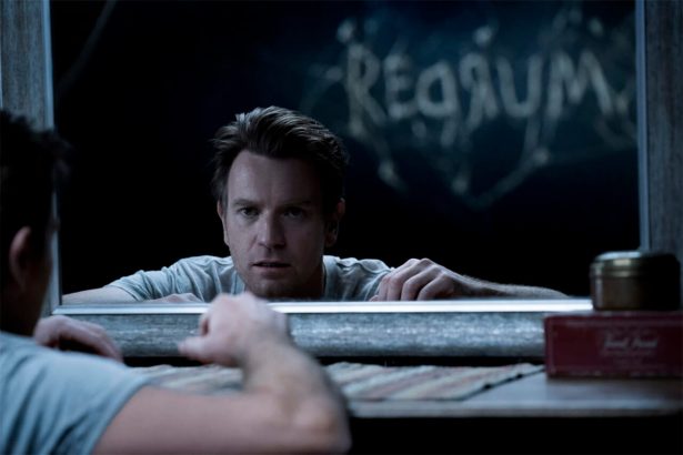 Magyar szinkronnal is megnézhető a következő Stephen King adaptáció, az Álom Doktor első előzetese 16 Álom Doktor