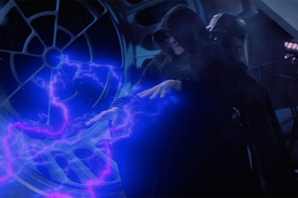 A Skywalker kora regényváltozatából kiderült, Palpatine hogyan maradhatott életben a reaktorrobbanás után 24 Darth Vader Palpatine