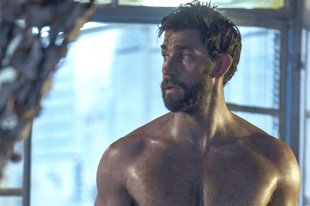 A pletykák után a Marvel Studios megkereste John Krasinski rendezőt Reed Richards szerepével? 20 John Krasinski