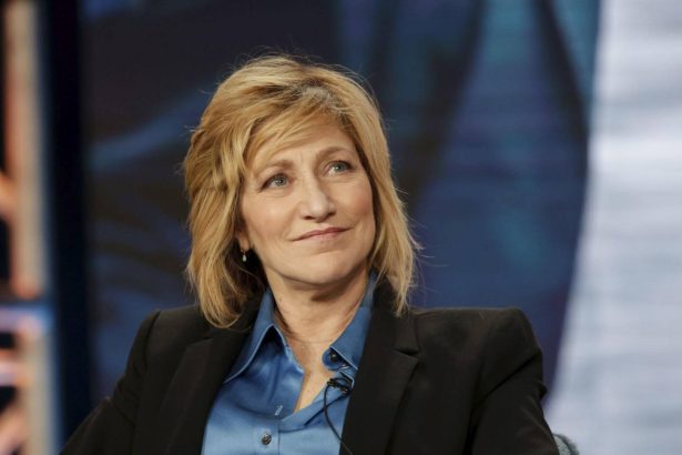 Megmutatták Edie Falco színésznő Ardmore tábornokát az Avatar 2. forgatásán 20 Edie Falco