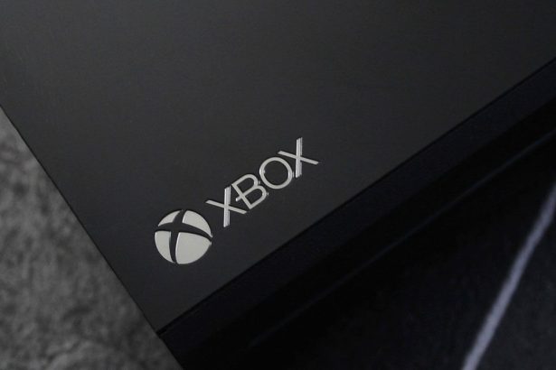 Belsős infók szerint az egyik új Xbox a PS5-nél is erősebb lesz!