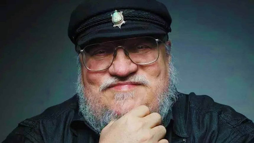 George R. R. Martin hasznosan tölti a karantént, gőzerővel írja a Trónok harca folytatását 11 George R. R. Martin hasznosan tölti a karantént, gőzerővel írja a Trónok harca folytatását