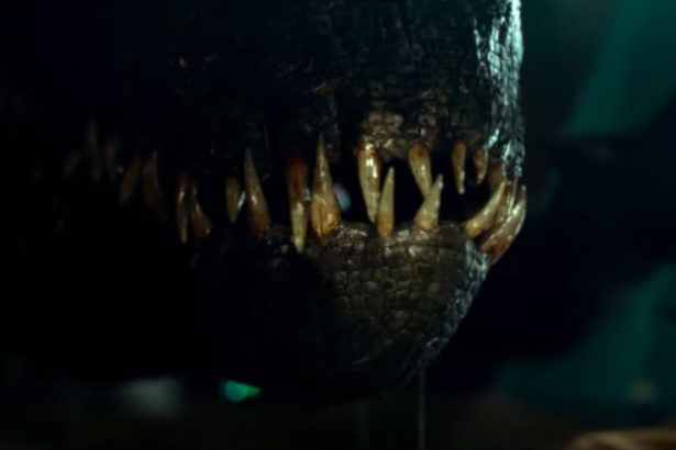 Íme a Jurassic World: Bukott birodalom ragadozója, az Indoraptor 14 Íme a Jurassic World: Bukott birodalom ragadozója, az Indoraptor