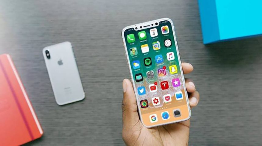 10 év után jön az iPhone X