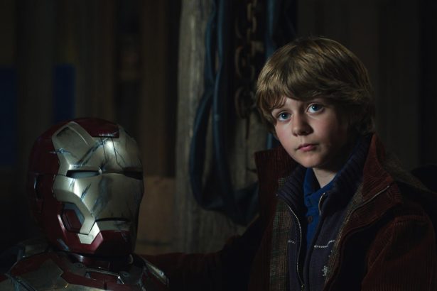 Bosszúállók 4. - Ty Simpkins visszatér a Vasember 3.-ból 18 Bosszúállók 4. - Ty Simpkins visszatér a Vasember 3.-ból