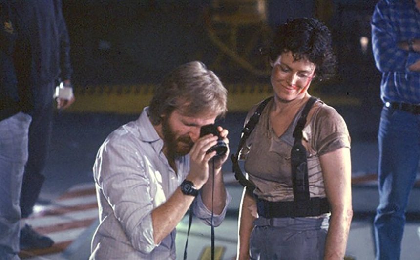 James Cameron azon dolgozik, hogy Neill Blomkamp Alien-filmje elkészüljön 11 James Cameron