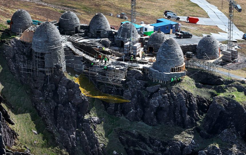Star Wars 8: ilyen a jedi-templom belülről, és mikor érkezik az első teaser?