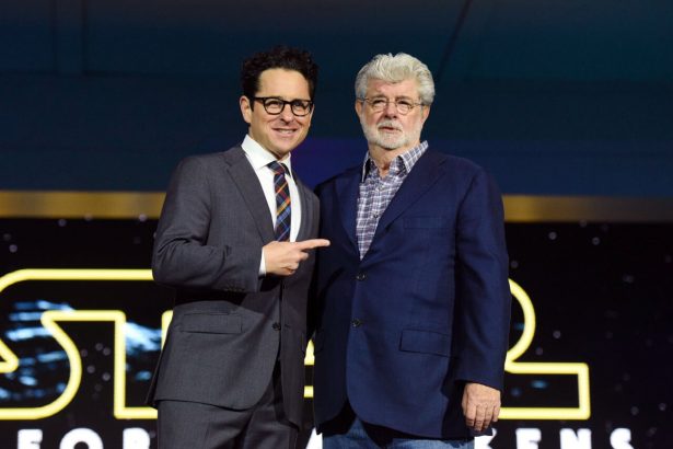 A Skywalker kora forgatása előtt J.J. Abrams és George Lucas találkozott, és még a midikloniánok is szóba kerültek 12 J.J. Abrams George Lucas