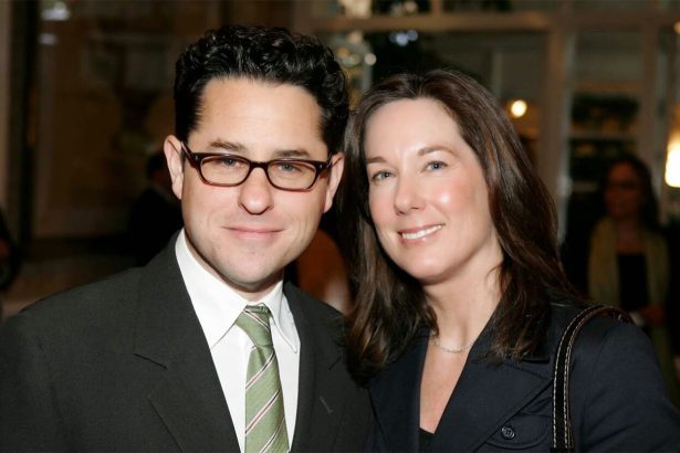 Kathleen Kennedy állítása szerint mindig a terv része volt, hogy Palpatine visszatér 24 J.J. Abrams Kathleen Kennedy