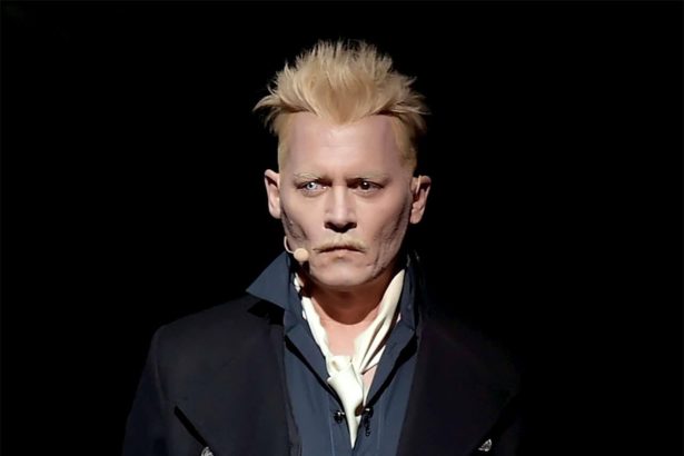 Johnny Depp visszatér a Legendás állatok következő részében 26 Johnny Depp