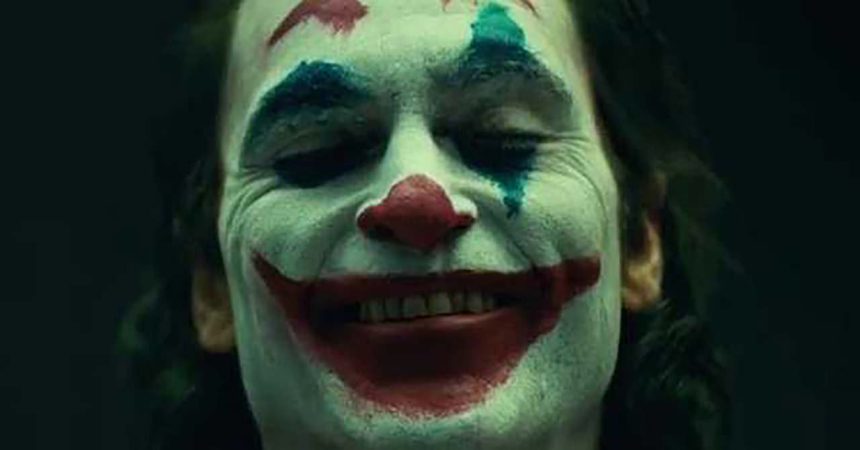 Joaquin Phoenix sminkben a Joker próbafelvételén 11 Joaquin Phoenix sminkben a Joker próbafelvételén