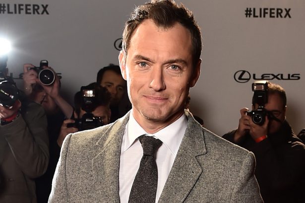 Jude Law kaphatja a Marvel kapitány férfi főszerepét