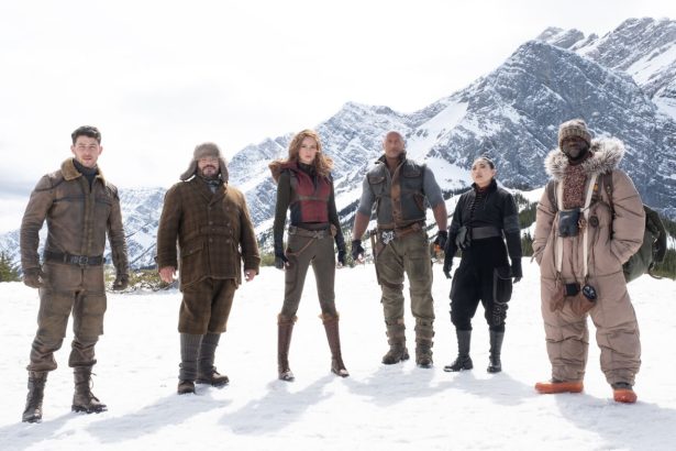 Befutott a Jumanji: A következő szint új, végső előzetese 24 Jumanji: A következő szint