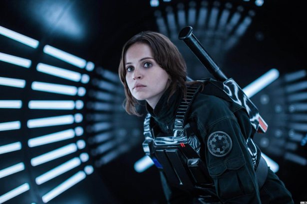 Jyn Erso miatt Leia több jelenetét is kivágták a Zsivány Egyesből 12 Zsivány Egyes: Egy Star Wars-történet