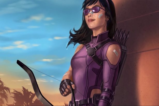 Hailee Steinfeld végre magára öltötte Kate Bishop teljes jelmezét a Sólyomszem-sorozat forgatásán 28 Kate Bishop