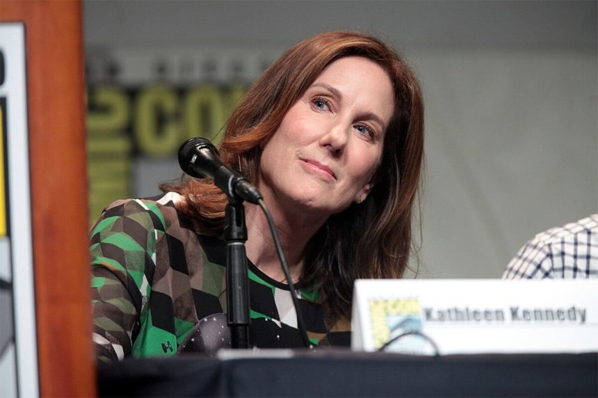Kathleen Kennedy elárulta, hogy eredetileg miért távozott a Skywalker kora rendezője 11 Kathleen Kennedy