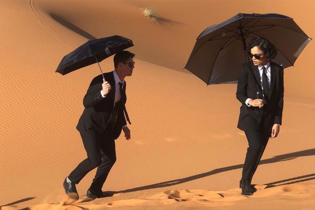 Tessa Thompson és Chris Hemsworth párosa a legújabb Men in Black – Sötét zsaruk a Föld körül fotón 12 Men in Black