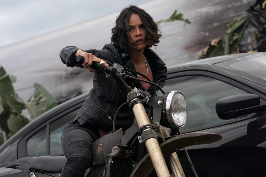 Michelle Rodriguez megerősítette a Halálos iramban 9. kapcsán azt a rajongói teóriát, hogy az űrbe is feljutnak 11 Halálos iramban 9.