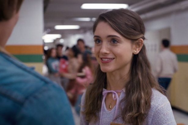 Natalia Dyer szerint a leállásból még profitálhat is a Stranger Things 12 Natalia Dyer szerint a leállásból még profitálhat is a Stranger Things