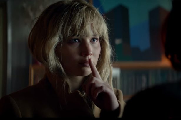 Jennifer Lawrence nagyon ideges a Vörös veréb legfrissebb tévészpotjában 16 Jennifer Lawrence nagyon ideges a Vörös veréb legfrissebb tévészpotjában