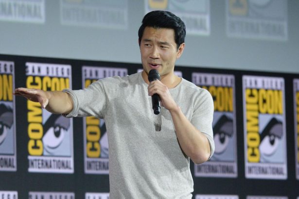 Simu Liu erős szavakkal jelentette be, hogy véget ért a Shang-Chi és a tíz gyűrű legendája forgatása 28 Shang-Chi