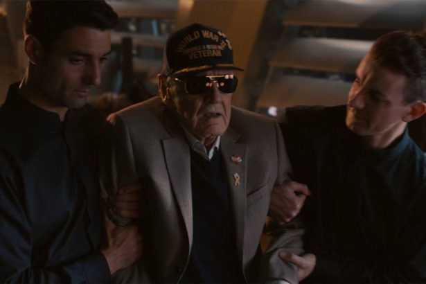 Stan Leenek vajon melyik a kedvenc cameo jelenete? 26 Stan Leenek vajon melyik a kedvenc cameo jelenete?