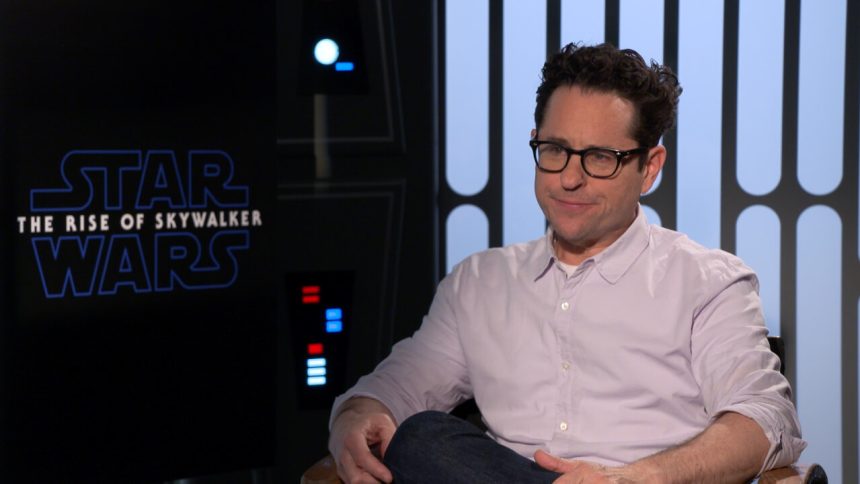 J.J. Abrams rendező reagált a Skywalker kora kritikáira 11 J.J. Abrams