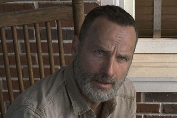 Andrew Lincoln egy rövid jelentést adott, hányadán állnak a The Walking Dead-filmmel 16 Rick Grimes