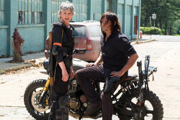 Öt videó, amit minden The Walking Dead rajongónak látni kell az új évad premierje előtt 22 Öt videó, amit minden The Walking Dead rajongónak látni kell az új évad premierje előtt