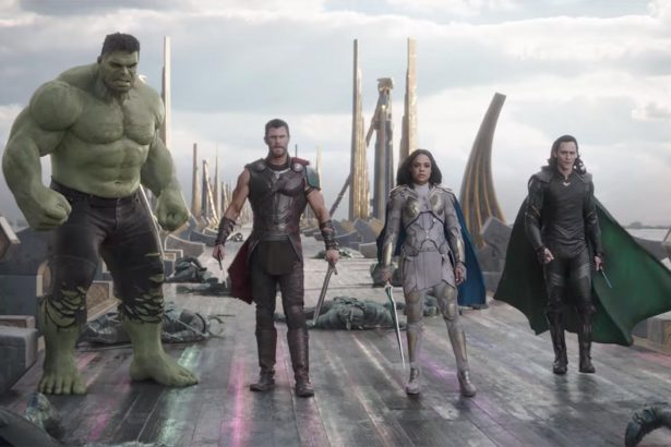 Doctor Strange is felbukkant a Thor: Ragnarök nemzetközi előzetesében 22 Doctor Strange is felbukkant a Thor: Ragnarök nemzetközi előzetesében