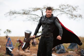 Megrázó és epikus: a Bosszúállók: Ítéletnap legújabb ízelítőjében Thor Odinhoz imádkozik 24 Bosszúállók: Végtelen háború