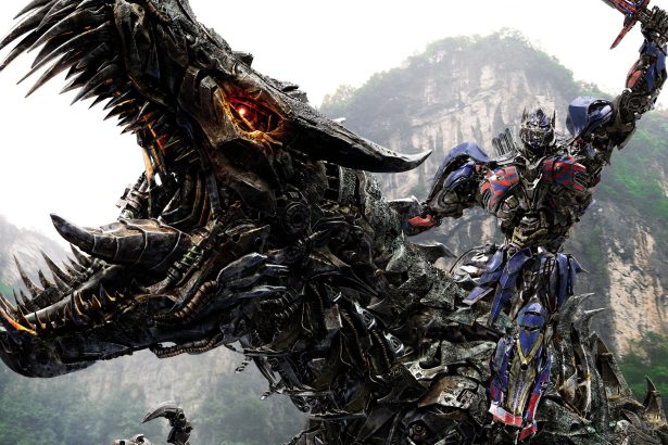 Hatalmas meglepetéssel készül a Transformers 5, Shia LaBeouf visszatér? 24 Hatalmas meglepetéssel készül a Transformers 5, Shia LaBeouf visszatér?
