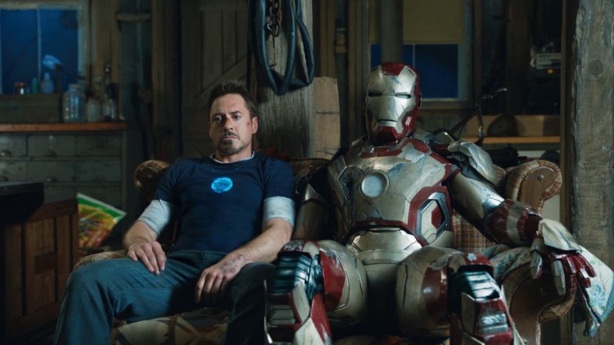 Robert Downey Jr. szögre akasztaná a páncélt, mielőtt kínossá válna