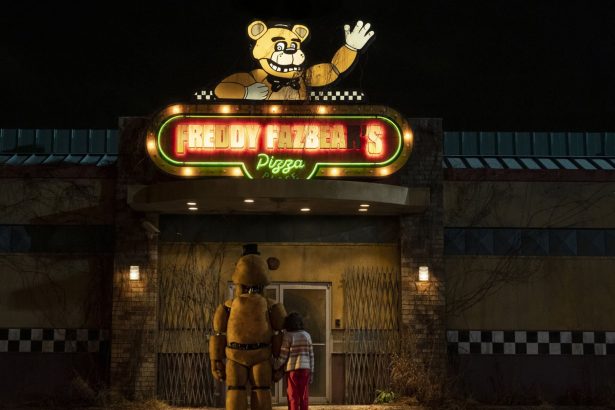 Nézd meg az Öt éjjel Freddy pizzázójában magyar szinkronos előzetesét 26 Öt éjjel Freddy pizzázójában