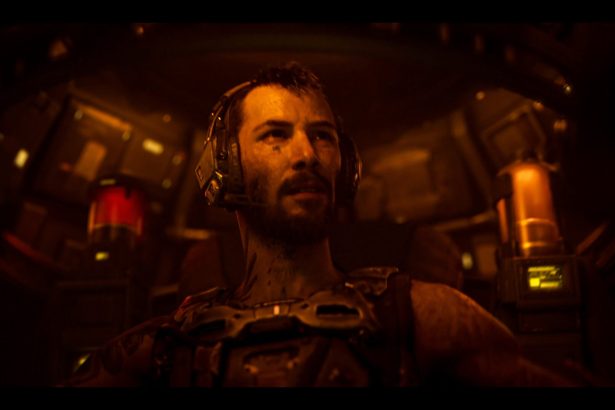 Keanu Reeves sérülten, betegen vette fel a Secret Level epizódját 12 Secret Level