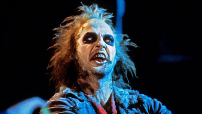 Michael Keaton, Jenna Ortega, Winona Ryder és mások karaktereit láthatjuk a Beetlejuice folytatásának első képein 11 Beetlejuice
