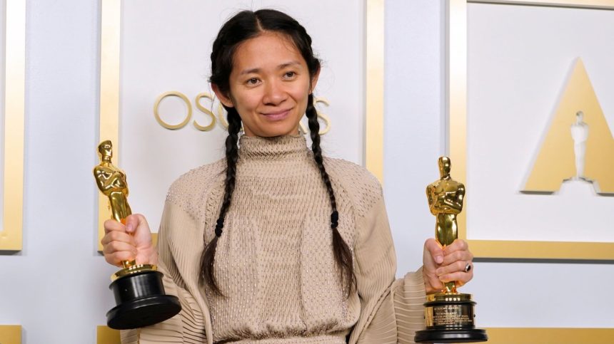 Kína cenzúrázta a közösségi felületeken Chloé Zhao történelmi Oscar-győzelmét 11 Chloé Zhao
